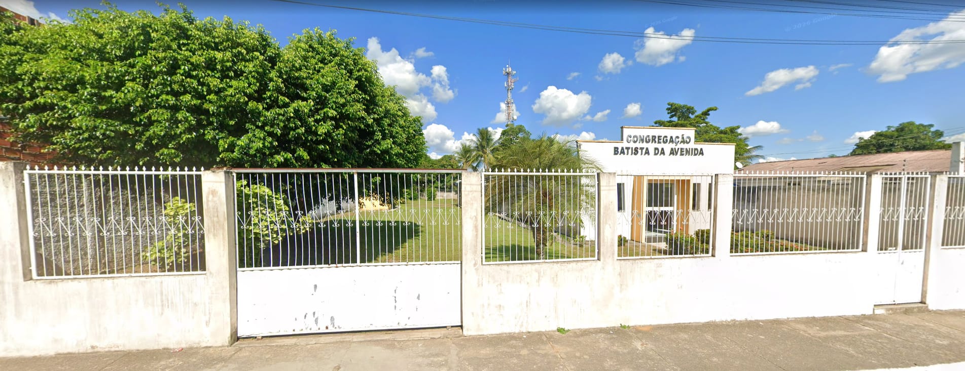 Ambiente de culto com projeção